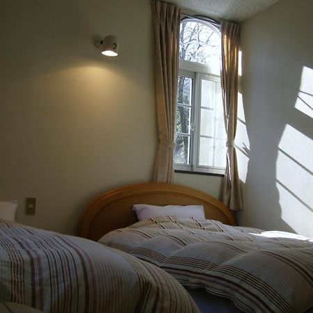 Sunny Side Hut Bed and Breakfast Hakuba Eksteriør billede